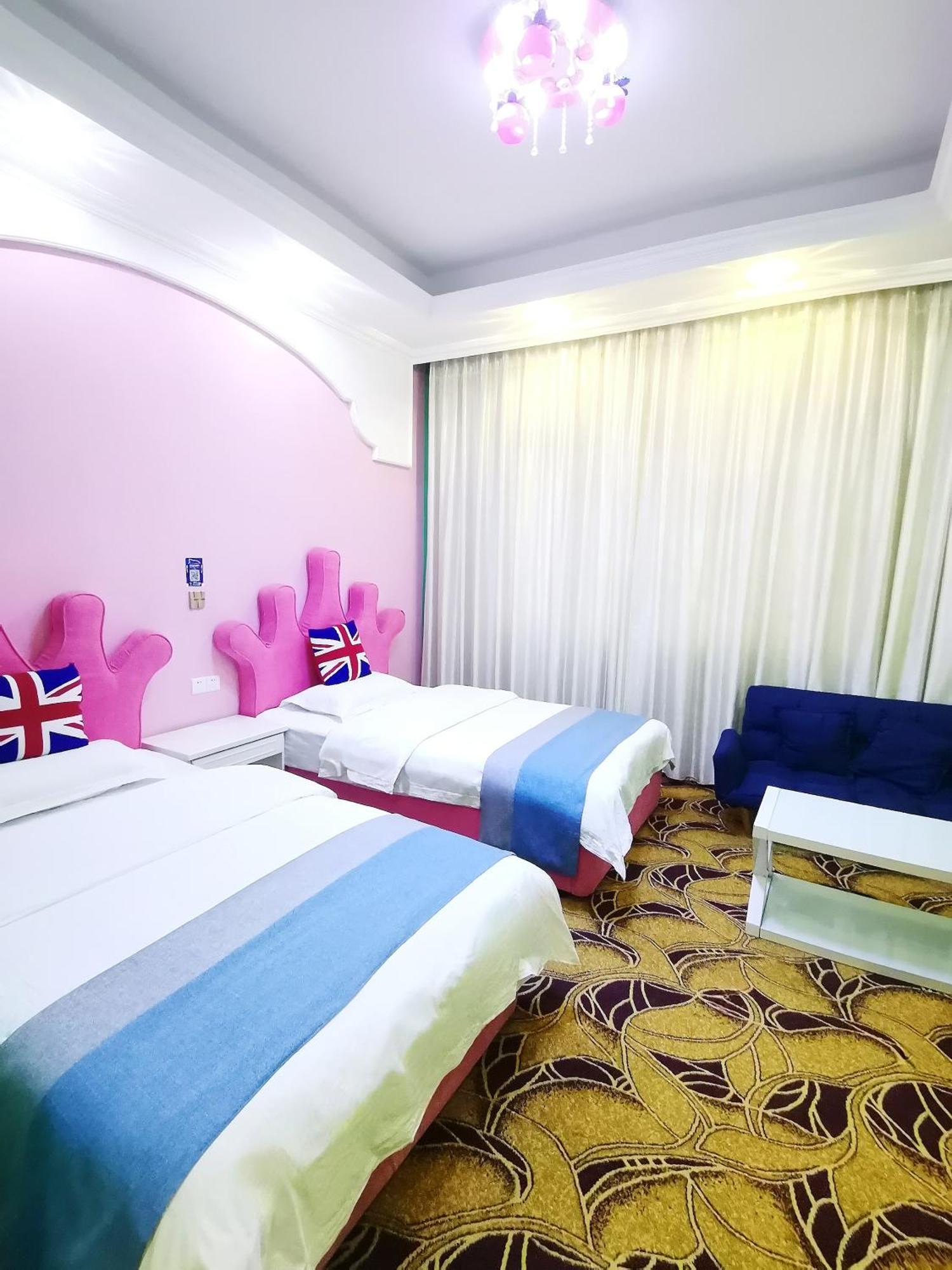 Emeishan Moon Bay Hotel Eksteriør billede