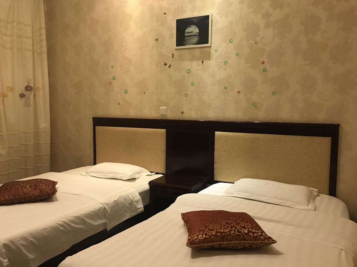 Emeishan Moon Bay Hotel Eksteriør billede